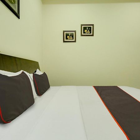 Super Collection O Ovel Hotel Grand Abadpura Extérieur photo